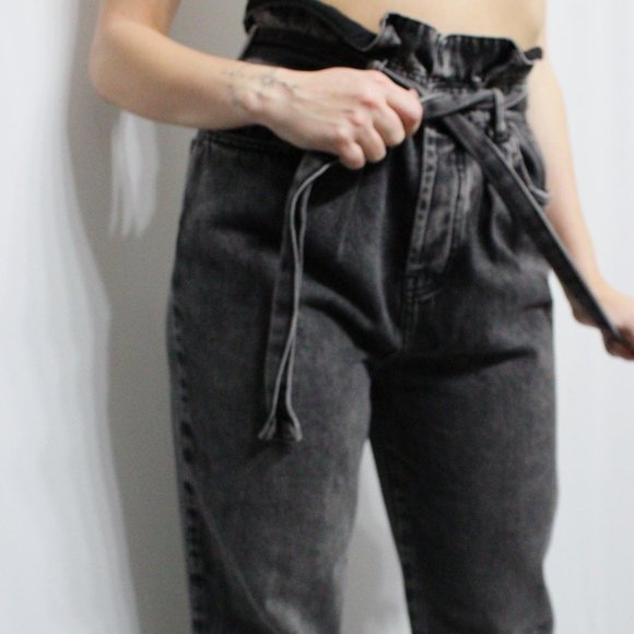 Denim - Black High Waisted Jeans